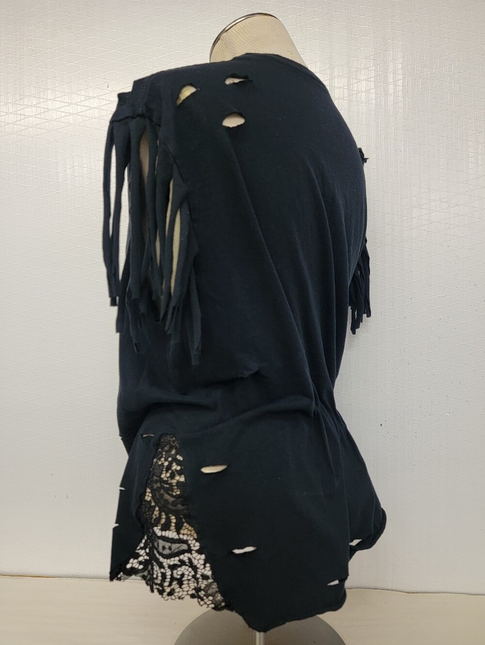 the Rolling Stones Fringe & Lace Rock Band Tee - Upcycled - Picture 6 of 6